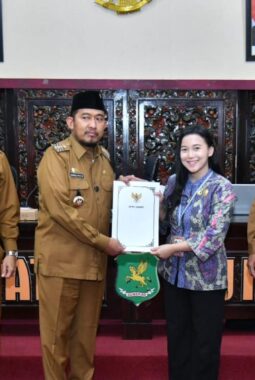 PEMKAB SUMENEP LUNCURKAN SISTEM DIGITAL UNTUK TATA KELOLA DAN PELAYANAN PUBLIK