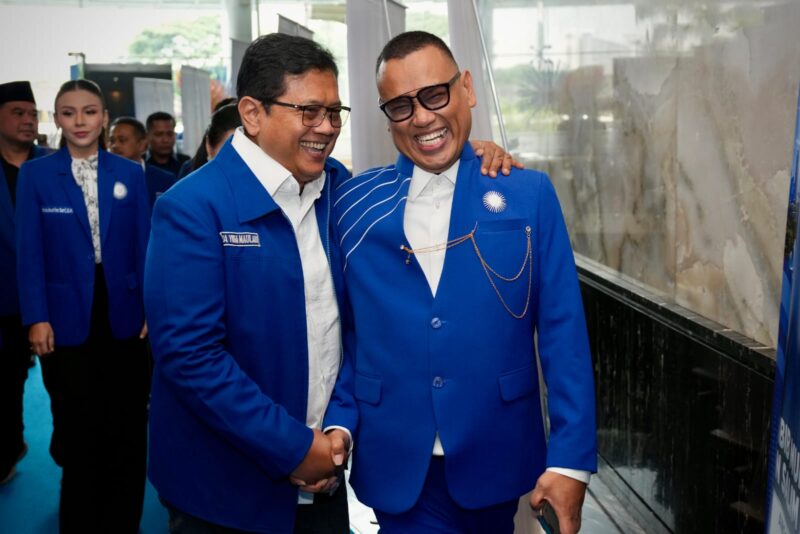 Wakil Ketua Umum PAN bersama Ketua PAN DKI Jakarta, SURYA UTAMA atau lebih dikenal UYAKUYA