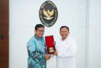 Wakil Menteri transmigrasi Viva Yoga Bersama wakil Menteri Kelautan dan perikanan Didit Herdiawan Ashaf, di Kantor KKP, Gambir, Jakarta, 9/7/2026