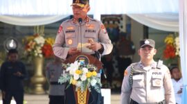 Kapolda Jawa Timur Irjen Pol. Drs. Nanang Avianto, M.Si., saat memberi arahan di acara Pengukuhan Polresta sumenep