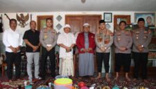 Jumat (31/7/2026). Pertemuan berlangsung dalam suasana akrab sebagai upaya memperkuat sinergi antara Polri dan tokoh agama dalam menjaga kerukunan serta keamanan masyarakat. (Foto: Humas Polresta Sumenep).