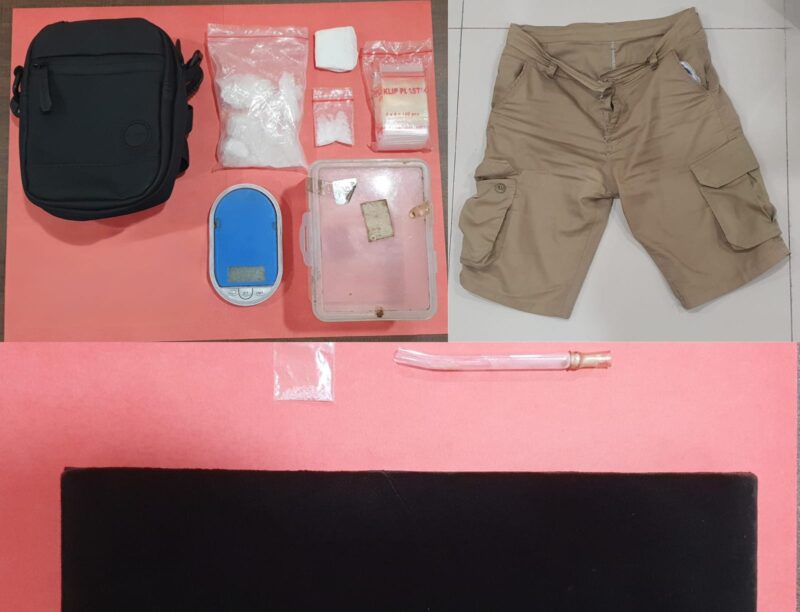 Petugas Satresnarkoba Polresta Sumenep menampilkan barang bukti narkotika jenis sabu seberat 81,53 gram yang diamankan dari dua lokasi di Kecamatan Saronggi dan Kecamatan Bluto, Rabu (2/9/2026).