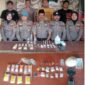 Kapolsek Masalembu beserta jajaran menampilkan barang bukti narkotika jenis sabu yang berhasil diamankan, Senin (7/9/2026).