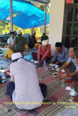 Korluh Pasongsongan Ahmad Molyono, SP., MMA. Turun Langsung Sosialisasikan RDKK ke Gapoktandes Abadi Padangdangan
