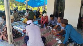 Ahmad Molyono, SP., MMA. — Korluh Pasongsongan saat memimpin sosialisasi RDKK bersama warga Gapoktandes Abadi Desa Padangdangan — JatimEkspos/Dokumen