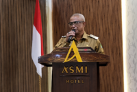 Kepala Dinas Pendidikan Kabupaten Sumenep H. Moh. Iksan, Spd, MT Di Acara membuka Bimtek Layanan Sekolah Inklusif Tahun 2026 di Hotel Azmi, Selasa (01/09/2026)